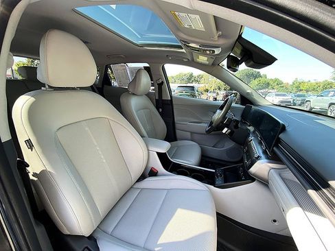 Used 2024 Hyundai Kona Limited FWD image 24