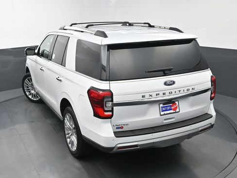 Used 2024 Ford Expedition Limited AWD/4WD image 37