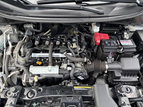 Used 2025 Nissan Versa SV FWD image 30