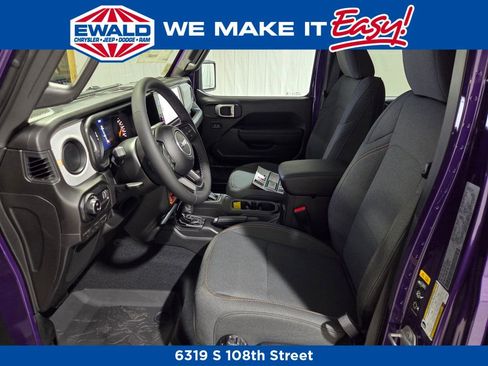 New 2026 Jeep Gladiator Willys image 10