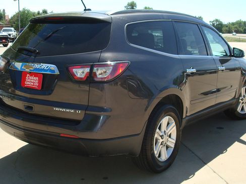 Used 2014 Chevrolet Traverse LT AWD/4WD image 4