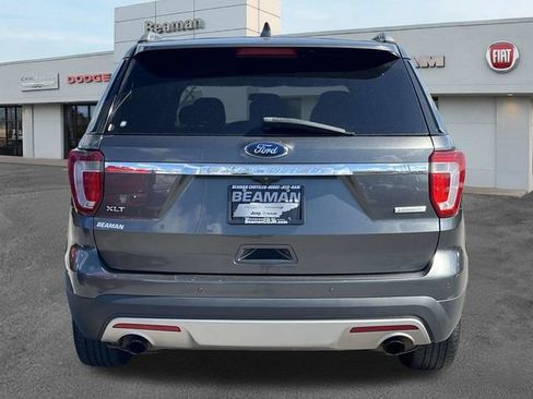 Used 2017 Ford Explorer XLT FWD image 6