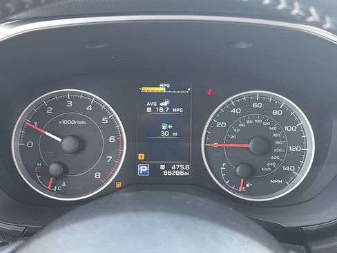 Used 2022 Subaru Ascent Premium w/ Convenience Package AWD/4WD image 13