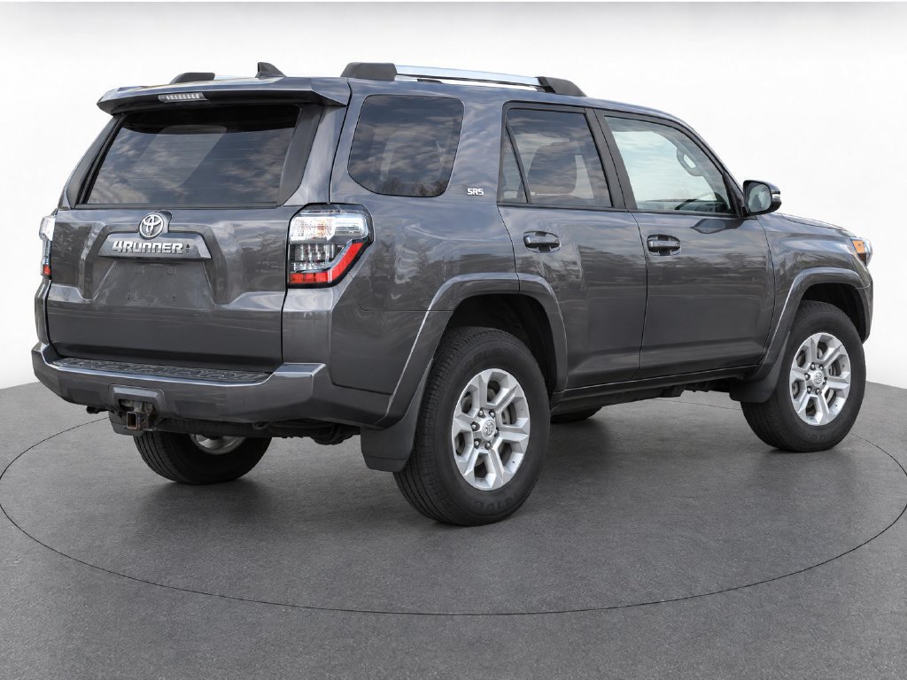 Used 2020 Toyota 4Runner SR5 Premium w/ Moonroof Package AWD/4WD image 5