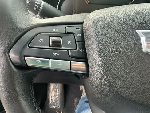 Used 2023 Cadillac XT4 Premium Luxury w/ Cold Weather Package image 15