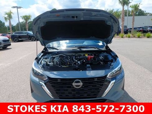 Used 2024 Nissan Sentra SV w/ SV Premium Package FWD image 10