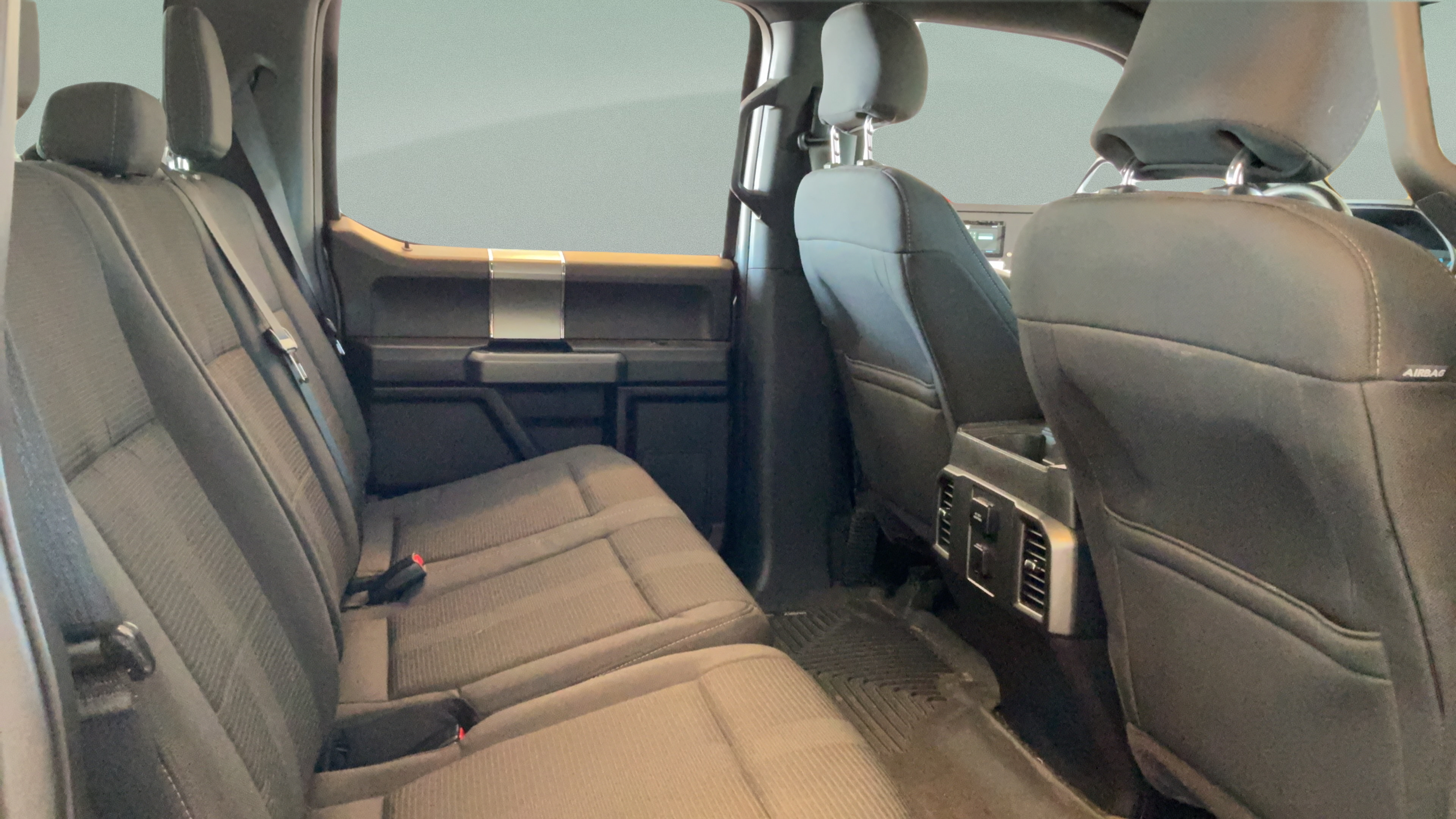 Used 2016 Ford F150 XLT w/ Equipment Group 302A Luxury AWD/4WD image 35