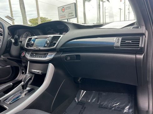 Used 2013 Honda Accord EX image 21