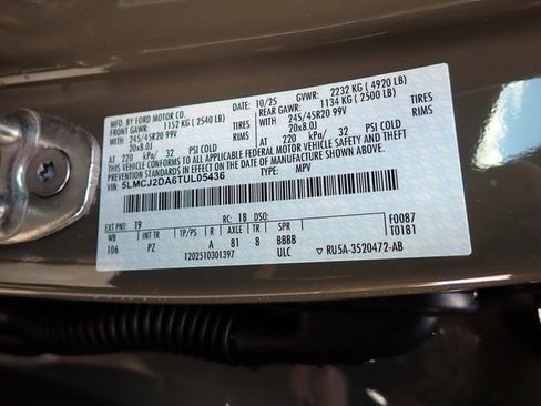 New 2026 Lincoln Corsair Reserve w/ Jet Appearance Package image 23