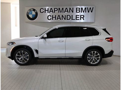 Used 2026 BMW X5 sDrive40i w/ Parking Assistance Package RWD image 3