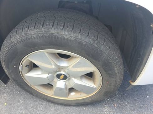 Used 2011 Chevrolet Silverado 1500 LT w/ Texas Edition RWD image 9