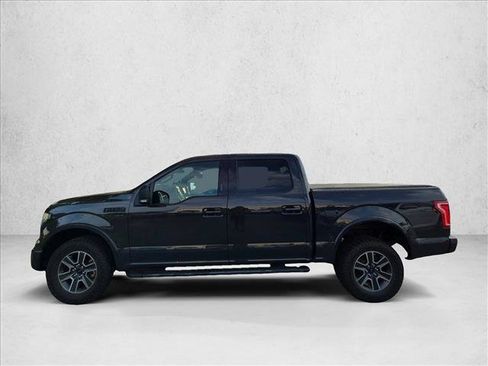 Used 2016 Ford F150 XLT w/ Equipment Group 302A Luxury AWD/4WD image 8
