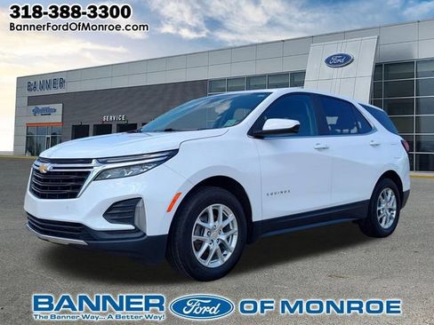 Used 2024 Chevrolet Equinox LT FWD image 1