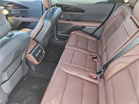 New 2026 Lincoln Nautilus Reserve w/ Jet Appearance Package image 28