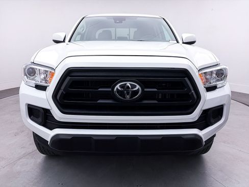 Used 2023 Toyota Tacoma SR AWD/4WD image 9