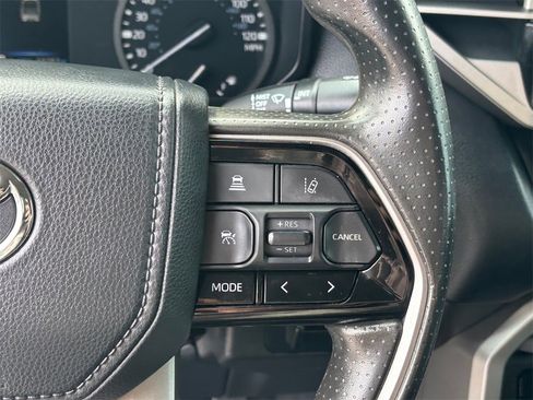 Used 2022 Toyota Tundra SR5 image 15
