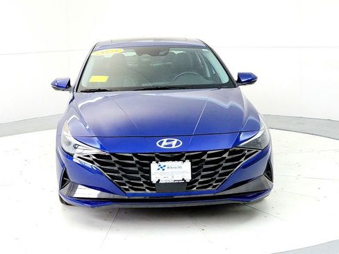 Used 2023 Hyundai Elantra Limited w/ Cargo Package FWD image 8