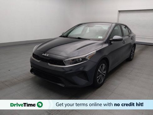 Used 2024 Kia Forte LXS w/ LXS Technology Package FWD image 1