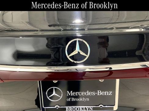 Used 2026 Mercedes-Benz E 350 4MATIC Sedan image 31