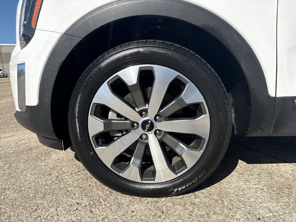 Used 2022 Kia Telluride S AWD/4WD image 12