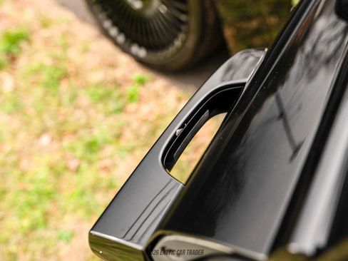 Used 2014 Rolls-Royce Ghost image 92