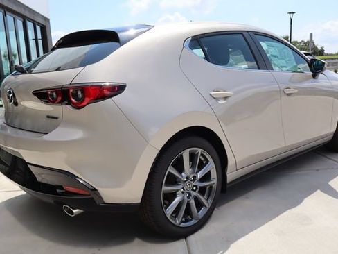 New 2026 MAZDA MAZDA3 s FWD image 3