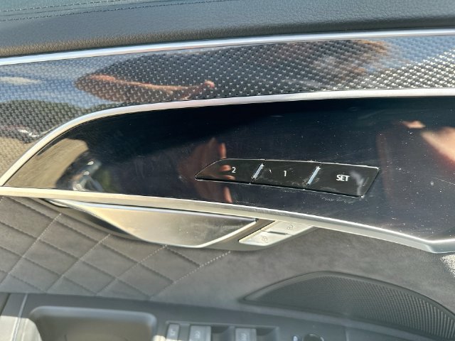 Used 2023 Audi S8 w/ S8 Executive Package AWD/4WD image 46