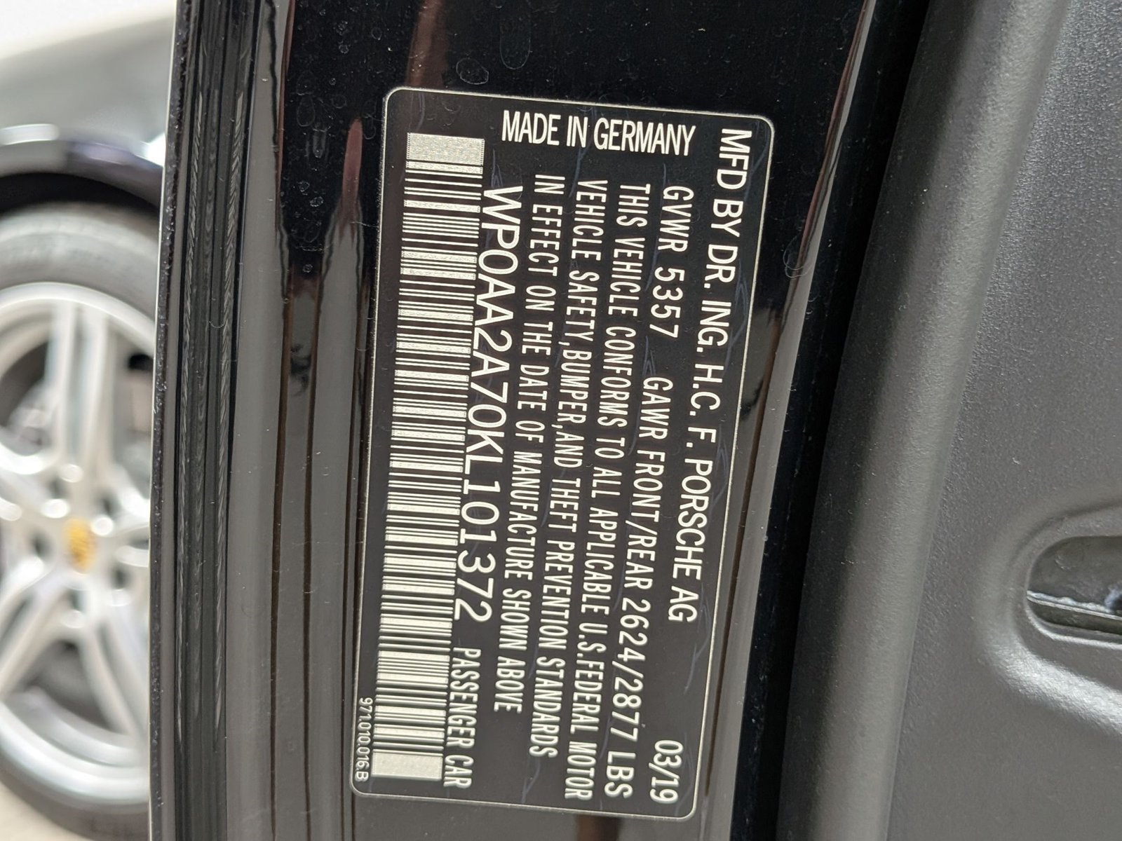 Used 2019 Porsche Panamera 4 AWD/4WD image 29