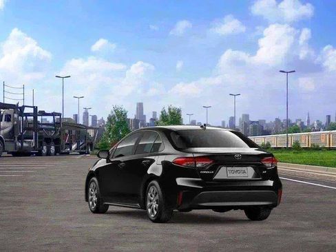 New 2026 Toyota Corolla LE FWD image 7