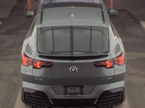 Used 2025 BMW X2 xDrive28i image 5