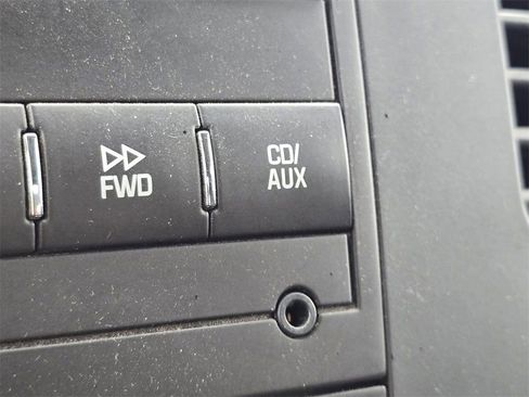 Used 2013 GMC Sierra 1500 SLE image 2