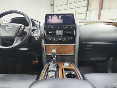 Used 2024 Nissan Armada SL AWD/4WD image 25