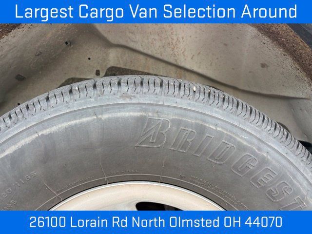Used 2025 Chevrolet Express 2500 w/ Driver Convenience Package RWD image 16