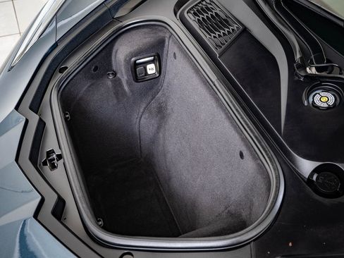 Used 2020 Chevrolet Corvette Stingray Premium Cpe w/ 3LT image 42