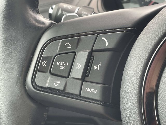 Used 2023 Jaguar F-TYPE R-Dynamic AWD/4WD image 23