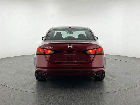 Used 2025 Nissan Altima 2.5 SV image 7