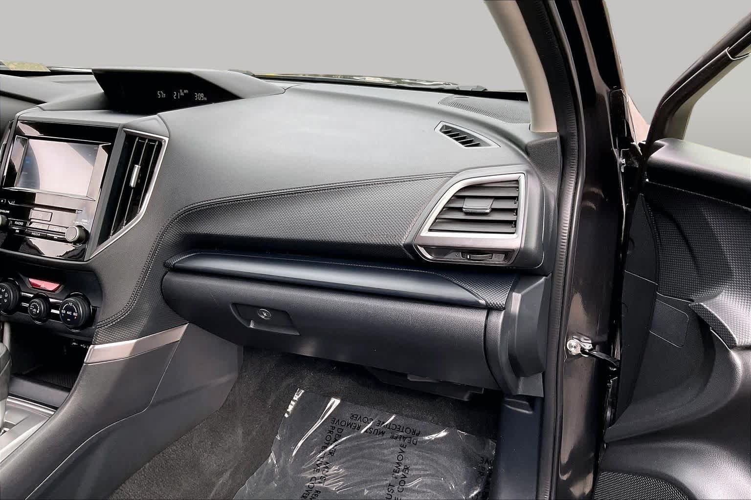 Used 2019 Subaru Forester AWD/4WD image 18