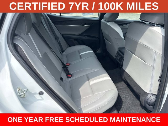 Used 2025 Toyota Camry SE FWD image 11
