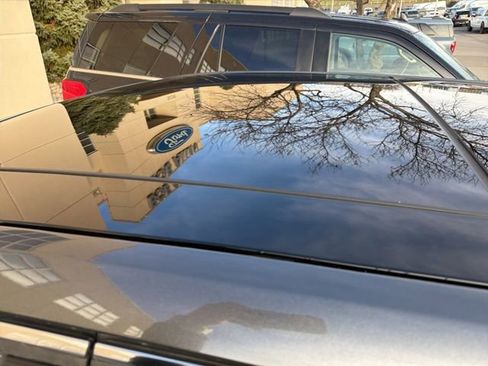 Used 2020 Ford Edge SEL w/ Convenience Package image 3