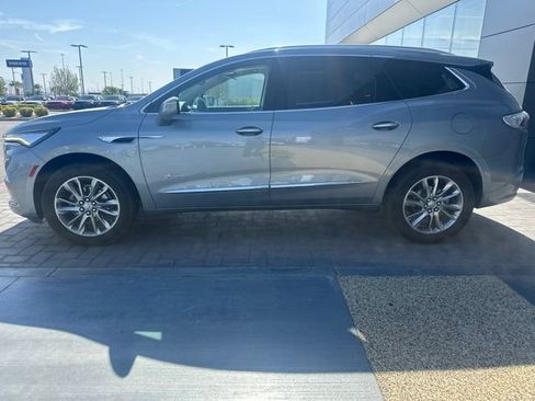 Used 2023 Buick Enclave Avenir w/ Trailering Package, 5000 lbs. FWD image 8