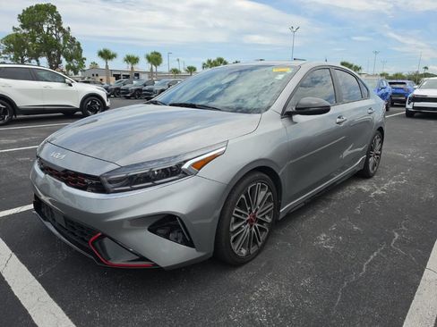Certified 2023 Kia Forte GT w/ GT2 Package FWD image 4