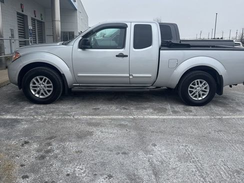 Used 2016 Nissan Frontier SV w/ SV Value Truck Package image 2