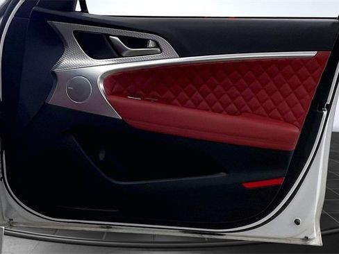 Used 2023 Genesis G70 3.3T w/ Sport Prestige Package image 20