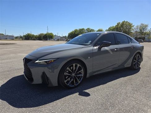 Used 2025 Lexus IS 350 F Sport image 7