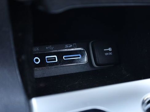 Used 2016 Jeep Grand Cherokee Overland AWD/4WD image 19