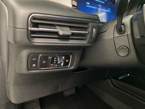 New 2025 Lincoln Corsair Grand Touring w/ Equipment Group 301A image 17