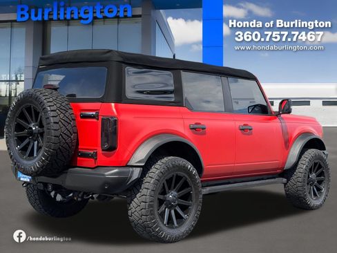 Used 2022 Ford Bronco Badlands AWD/4WD image 6