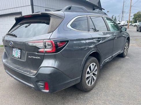 Used 2021 Subaru Outback Premium AWD/4WD image 4