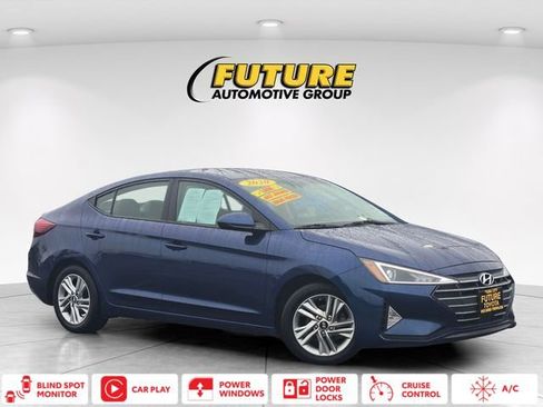 Used 2020 Hyundai Elantra SEL image 1