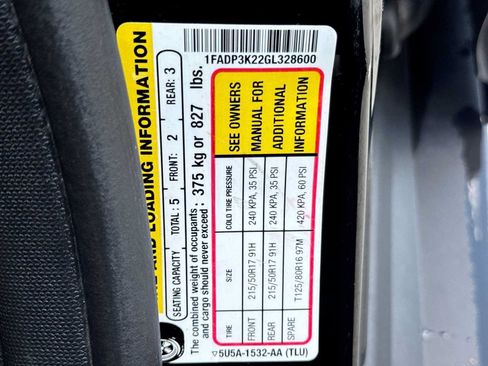 Used 2016 Ford Focus SE w/ Equipment Group 201A FWD image 35